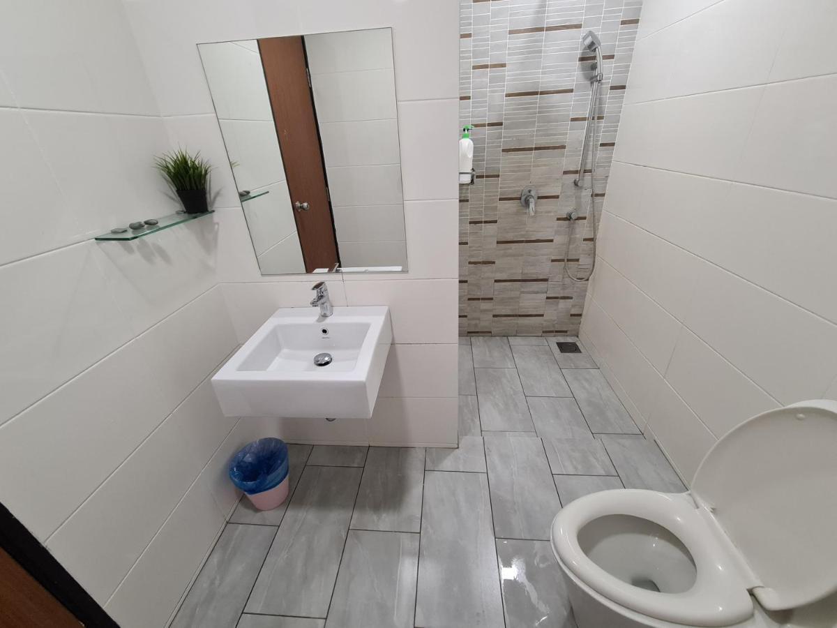 Sunrise Gurney Premium Executive City/Seafront Suite - Penang จอร์จทาวน์ ภายนอก รูปภาพ