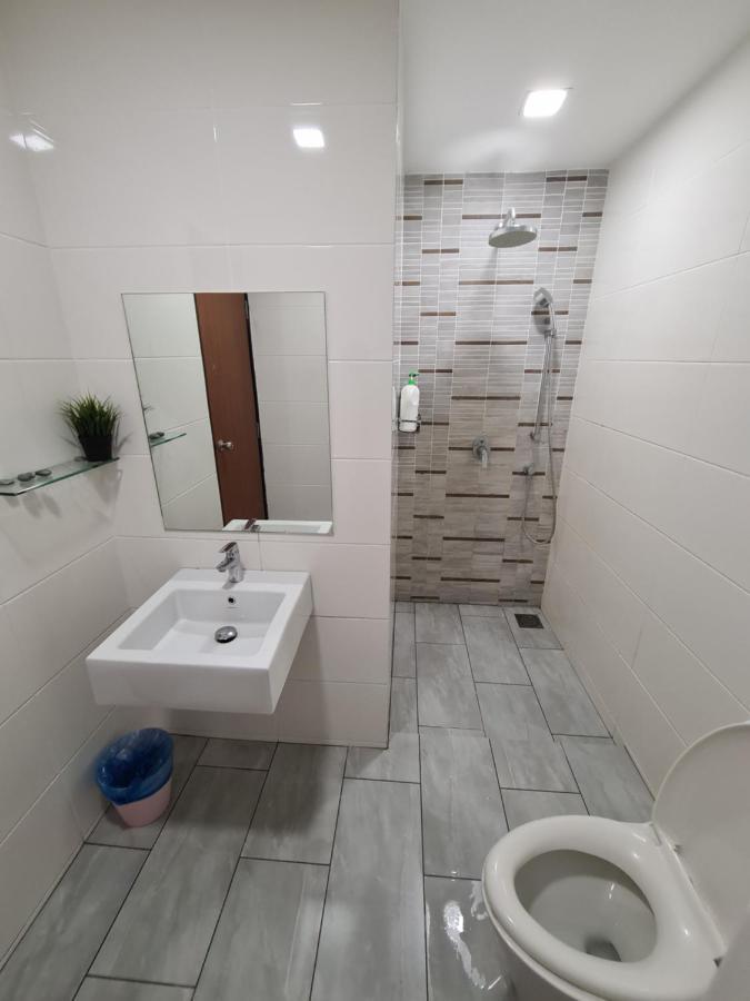 Sunrise Gurney Premium Executive City/Seafront Suite - Penang จอร์จทาวน์ ภายนอก รูปภาพ