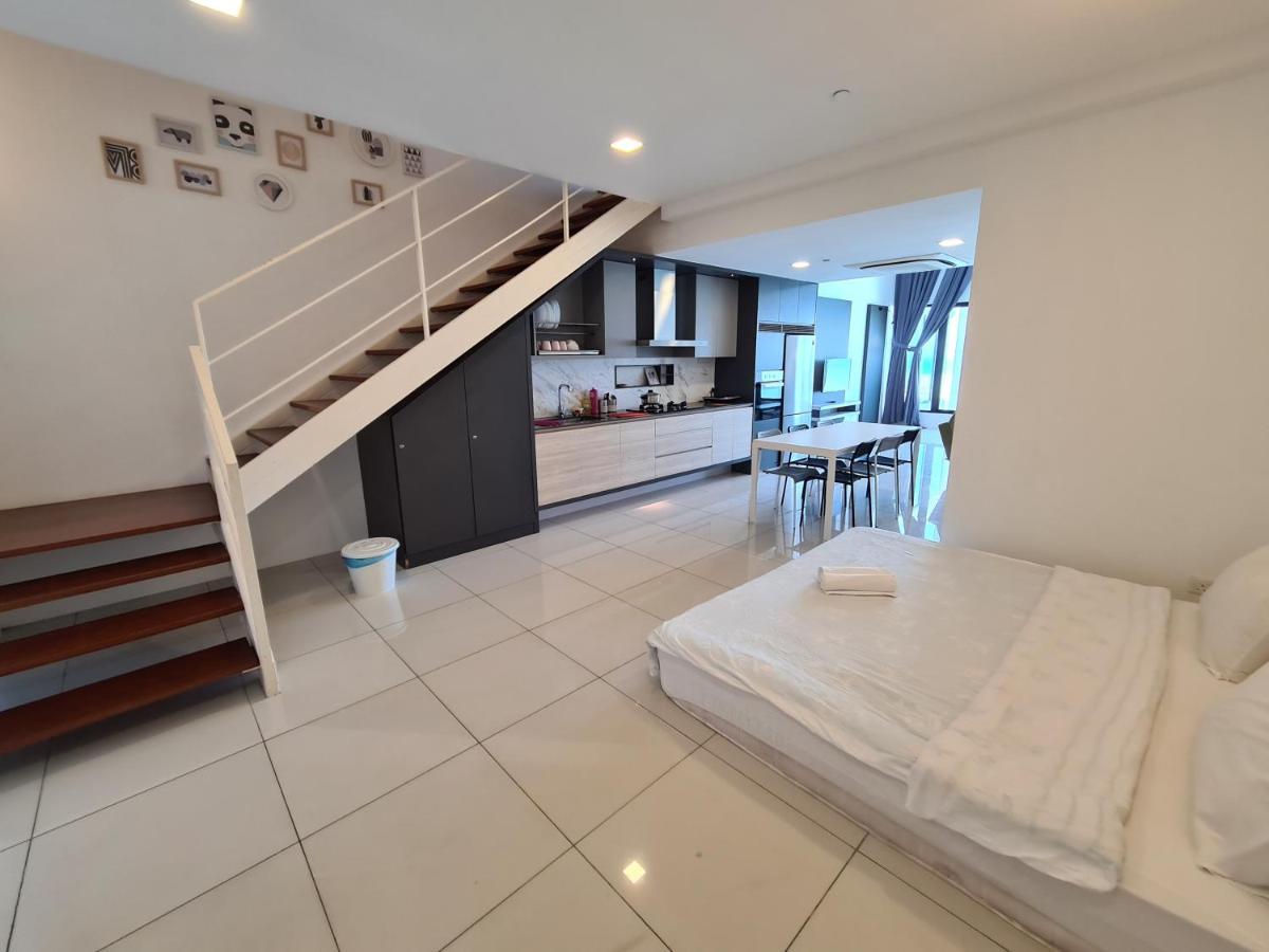 Sunrise Gurney Premium Executive City/Seafront Suite - Penang จอร์จทาวน์ ภายนอก รูปภาพ
