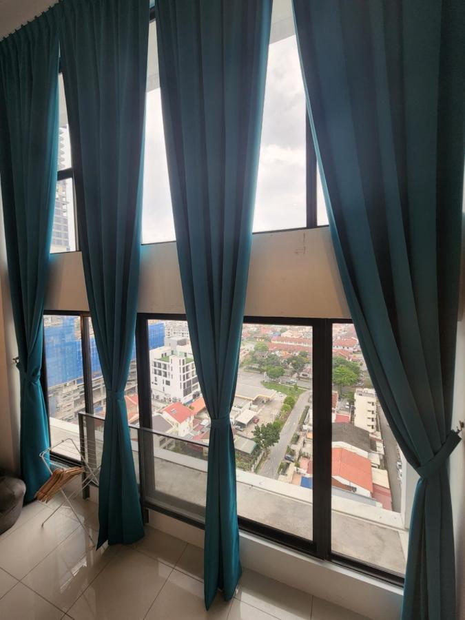 Sunrise Gurney Premium Executive City/Seafront Suite - Penang จอร์จทาวน์ ภายนอก รูปภาพ