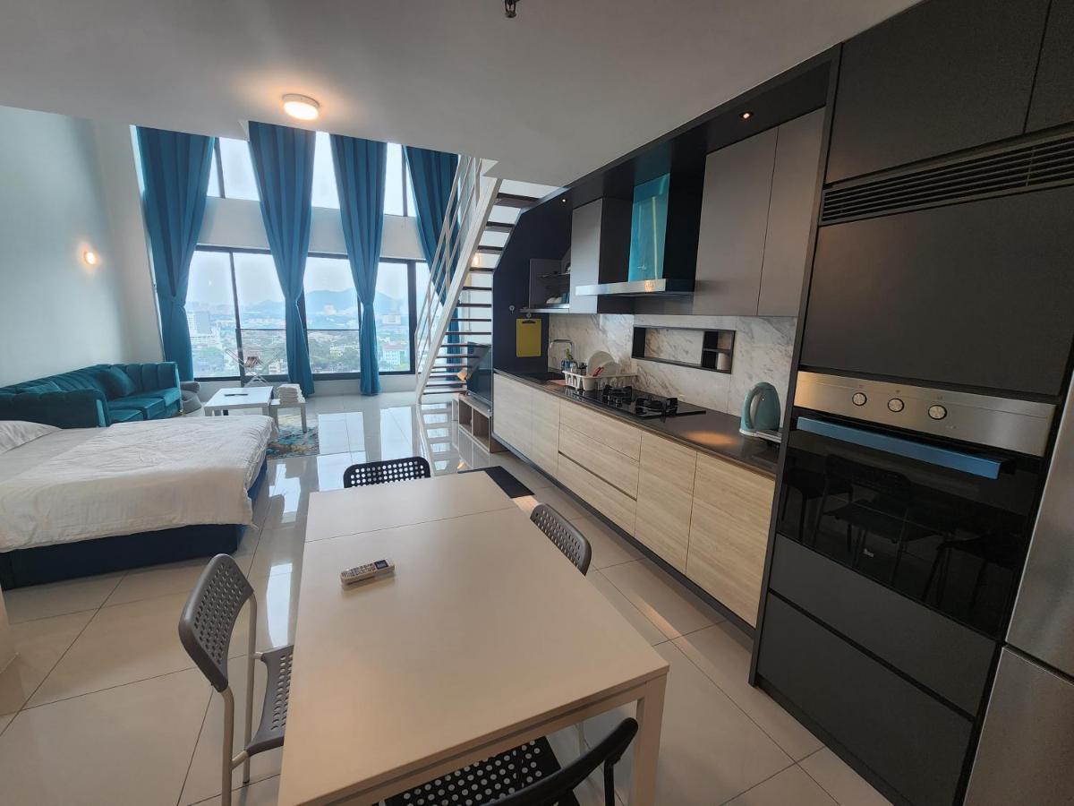 Sunrise Gurney Premium Executive City/Seafront Suite - Penang จอร์จทาวน์ ภายนอก รูปภาพ